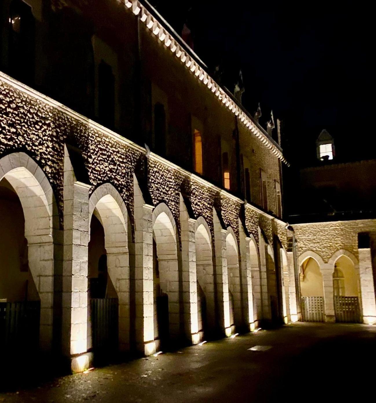 T2 Cosy Et Calme, Parking Prive Et Fibre Inclus Apartment Poitiers